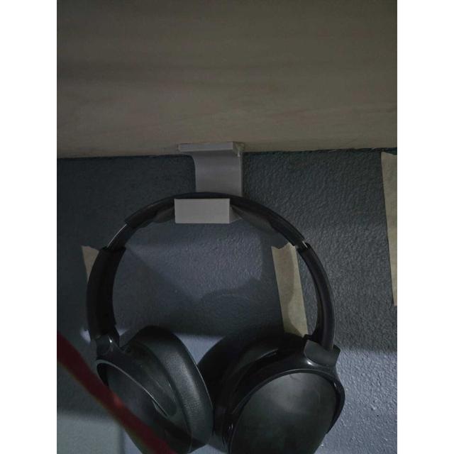 Stand de audifonos 3D model thumbnail