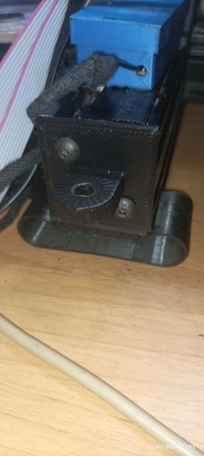 40x40 Cap mLink with Screw 2 Holes 3D model thumbnail