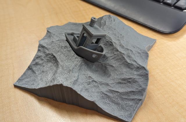 Rough Ocean Benchy Holder 3D model thumbnail