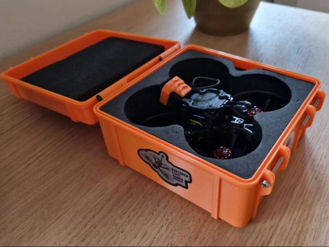 Mobula 8 - Travel Case 3D model thumbnail