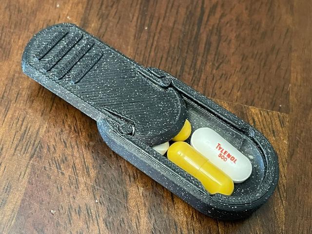 Pocket Pillbox 3D model thumbnail