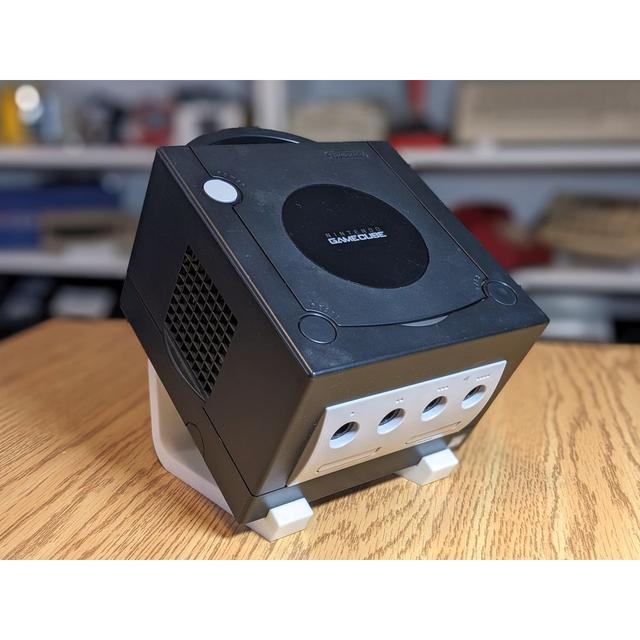 Nintendo GameCube Display Stand - 35° incline 3D model thumbnail