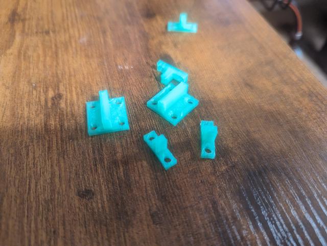 Connectors w/ 10mm Spacer for use with Skadis by BicyclerepairGM 3D model thumbnail