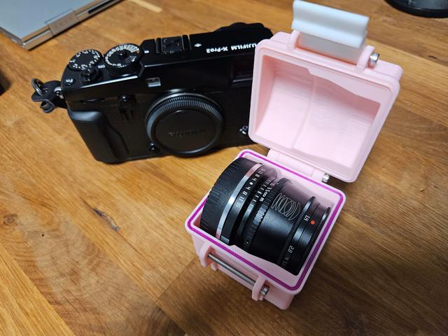 TTArtisan 35mm F/1.4 Rugged Box 3D model thumbnail