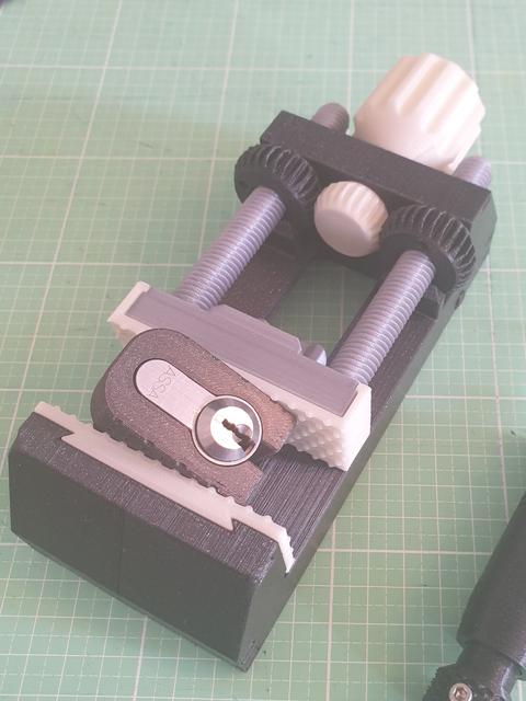 Locksport add-on to "Yet ANOTHER Machine Vise" 3D model thumbnail