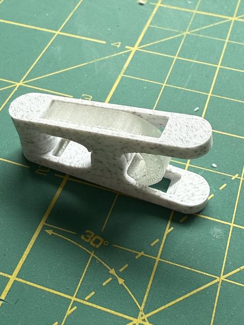Small Spring Clip (Forward) 3D model thumbnail