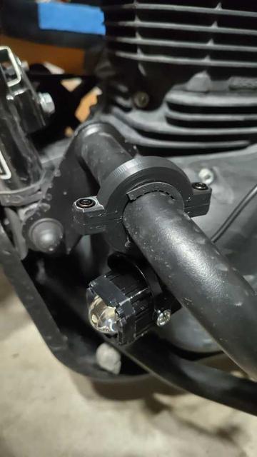 Small Aux Light Mount for 1 inch Tube 3D model thumbnail