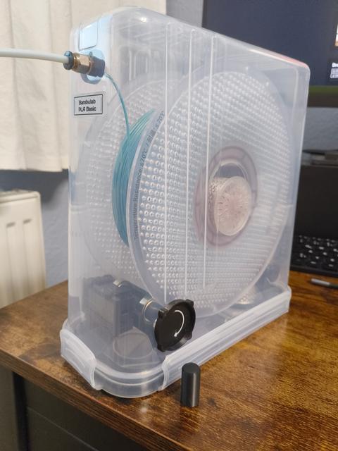 Magnet Rewinder for "Filament Dry Box with Rollers" 3D model thumbnail