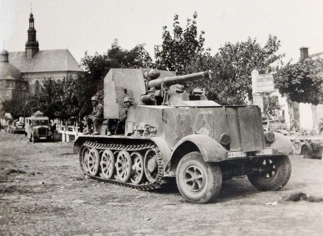 sd .kfz 8  flak 36 88mm 1939 armoured 100 3D model thumbnail