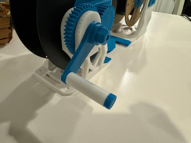 Multi Part handle for much improved roller 3D model thumbnail