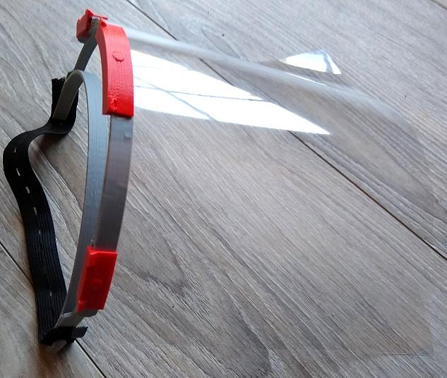 Protective Face Shield - Clips/no hole punch needed 3D model thumbnail
