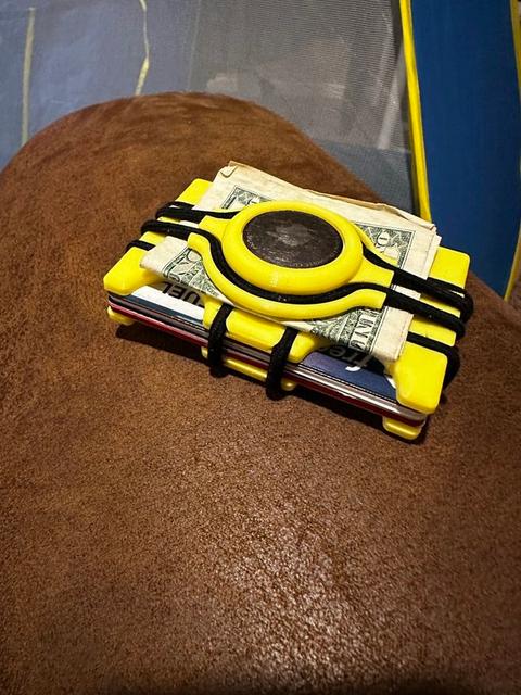 Kyle Mini Wallet 3D model thumbnail