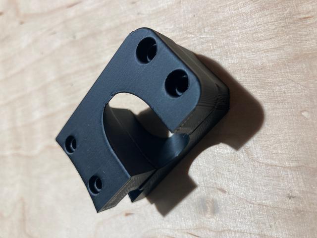 Remixed Cup Holder for Bergsteiger Capri and larger cups 3D model thumbnail