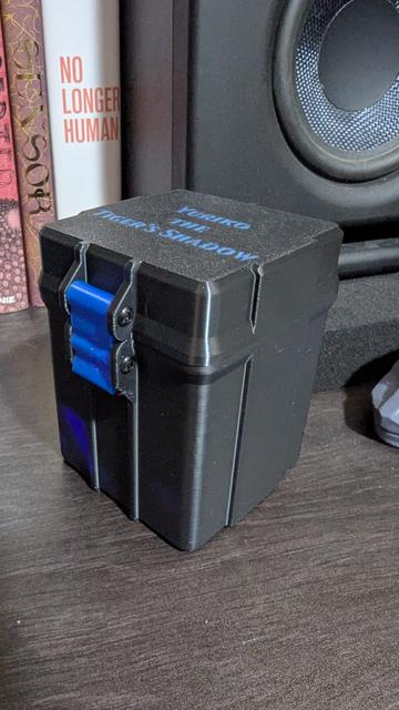 MTG Rugged Deck Box - 100 3D model thumbnail