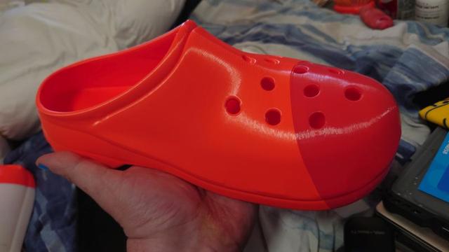 I remixed this Wonderful Croc Copy to my wants 3D model thumbnail