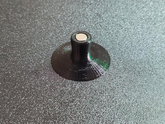 Thin layers scraper (tiny+ergonomic) (with magnet) 3D model thumbnail