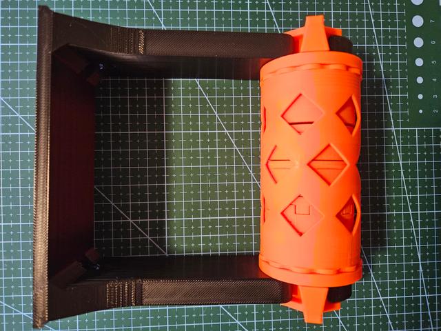 Spool Holder with Auto-Rewinder for up to 100mm Spools 3D model thumbnail