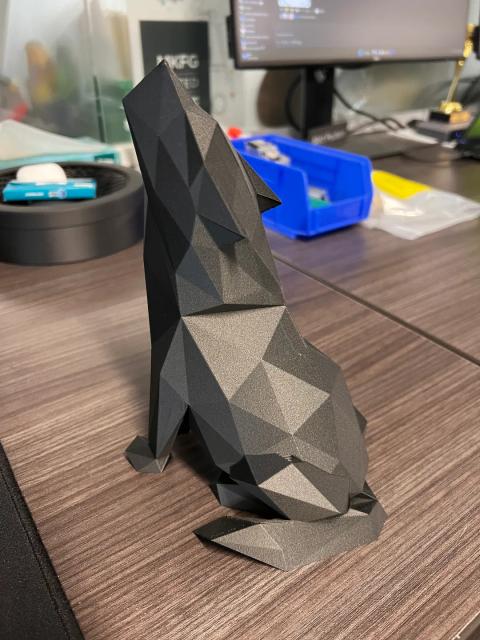 (Fixed) Low Poly Howling Wolf 3D model thumbnail