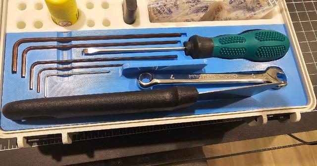 Tool tray and bottom tray for Q2 3D model thumbnail