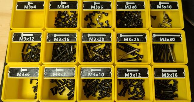 Screws labels for Gridfinity Bin (Socket, Button, Flat) 3D model thumbnail